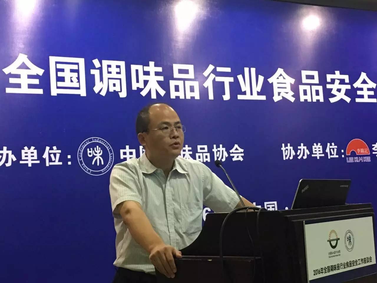 6360410367823188471326880.jpg 红桃视频