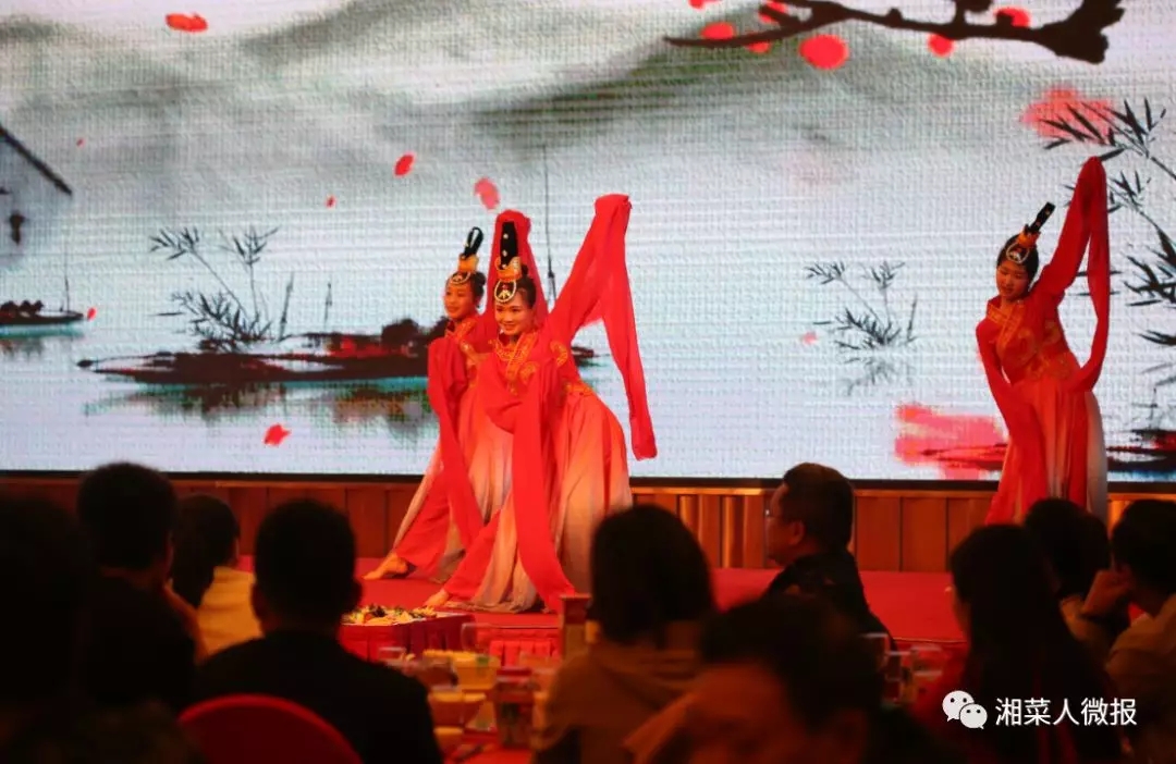 9.webp.jpg 红桃视频