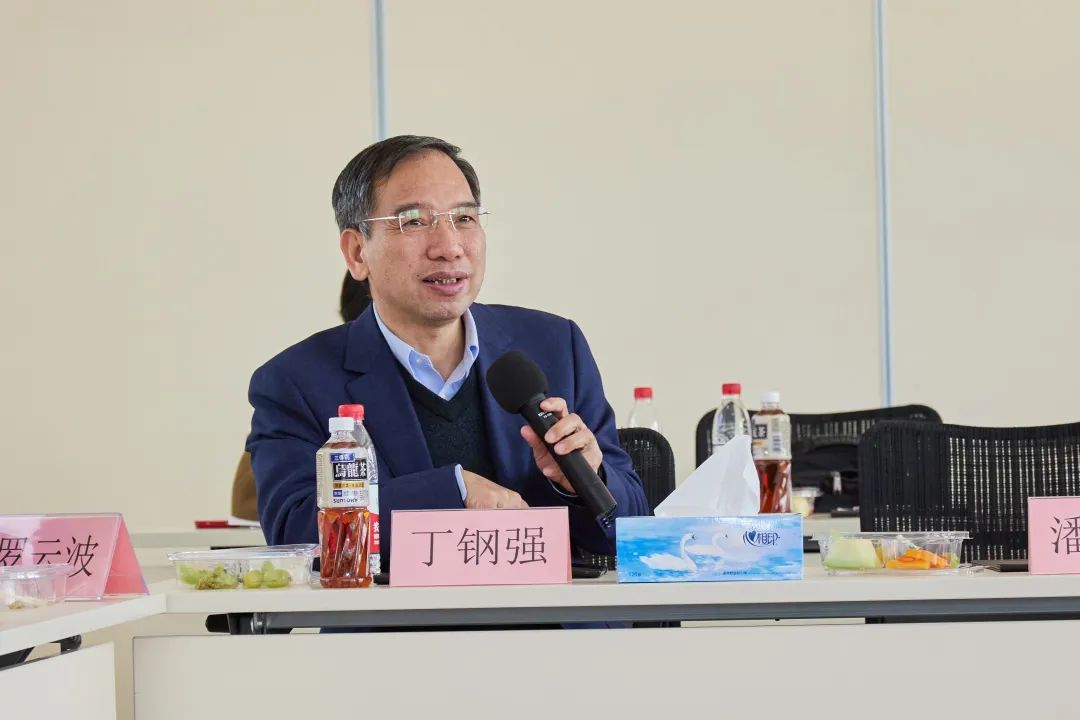 丘比1.jpg 红桃视频