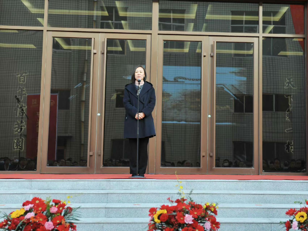 白会长终.jpg 红桃视频