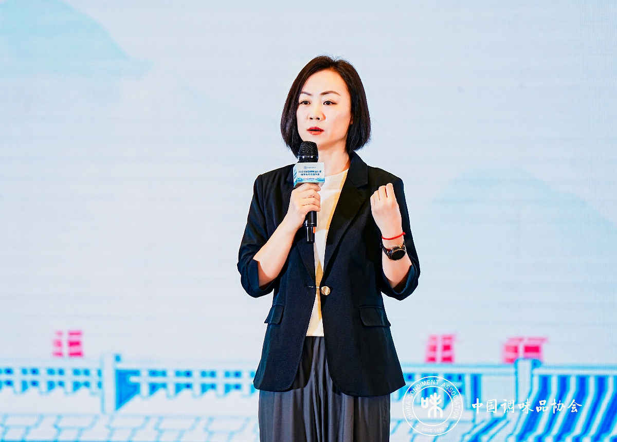 白燕(终).jpg 红桃视频