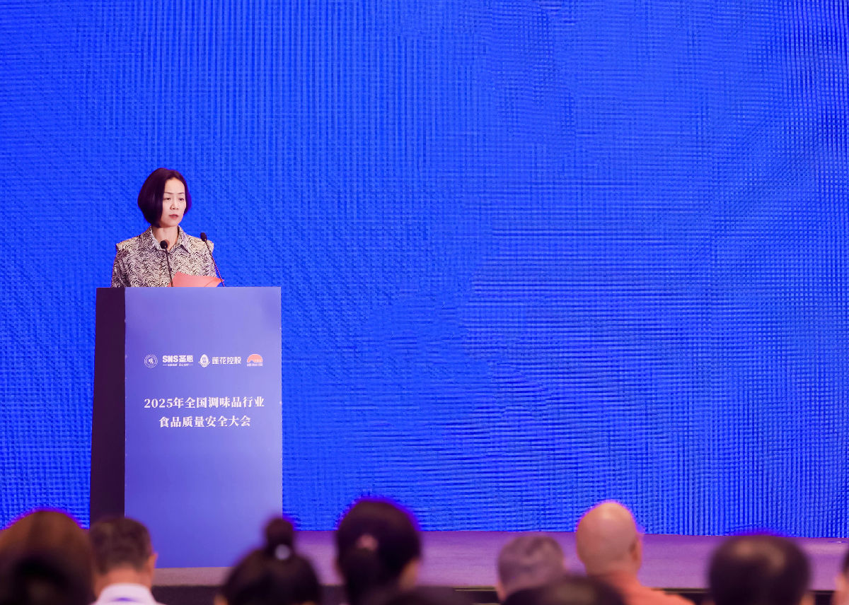 白燕1.jpg 红桃视频